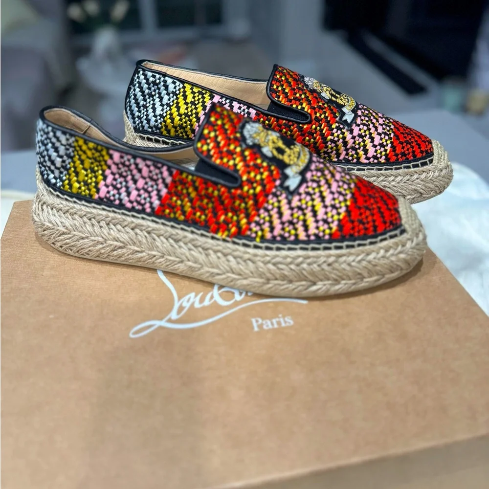 Christian Louboutin Woven Espadrilles. - Picture 4 of 17